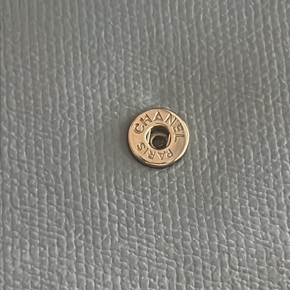 CHANEL Vintage CC Button Long Bifold Wallet Purse Leather Blue Made In Spain EUC - Picture 16 of 16